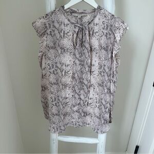LOFT Women's Snake Print Blouse - Cream and Gray Size Large